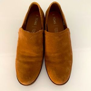 Tom’s suede booties